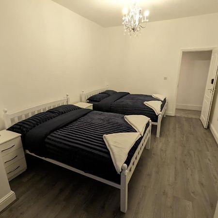 Rayan'S Lodge Stratford London Ngoại thất bức ảnh