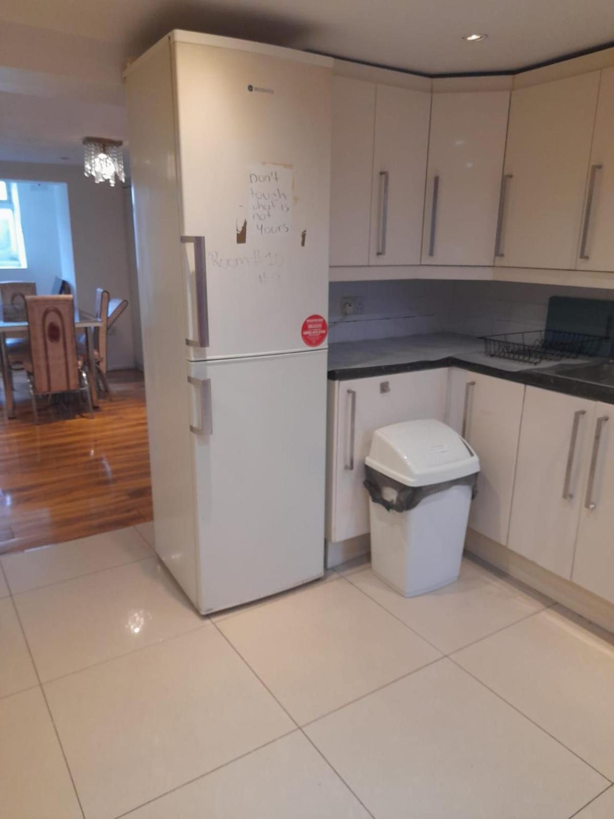 Rayan'S Lodge Stratford London Ngoại thất bức ảnh