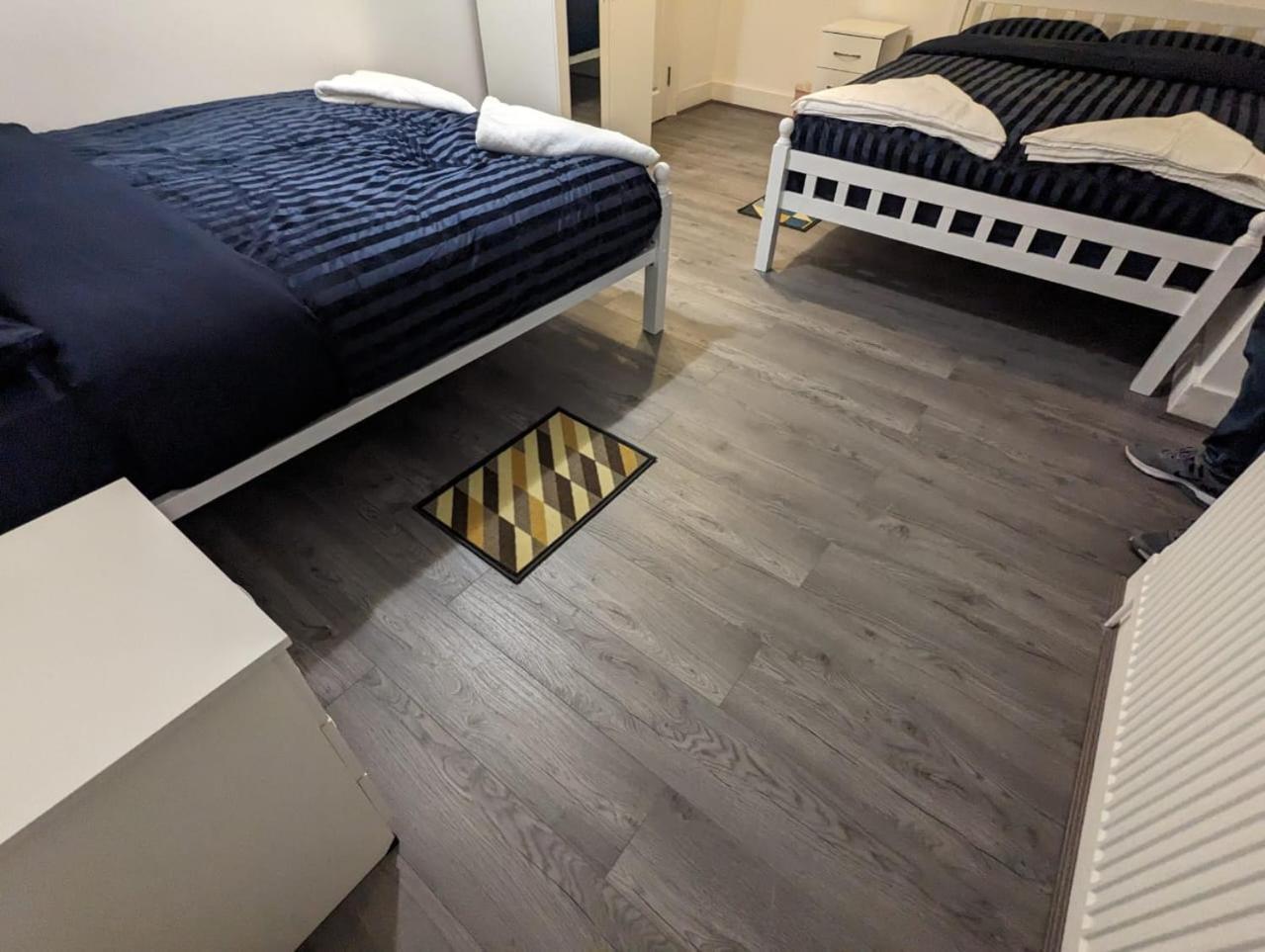 Rayan'S Lodge Stratford London Ngoại thất bức ảnh