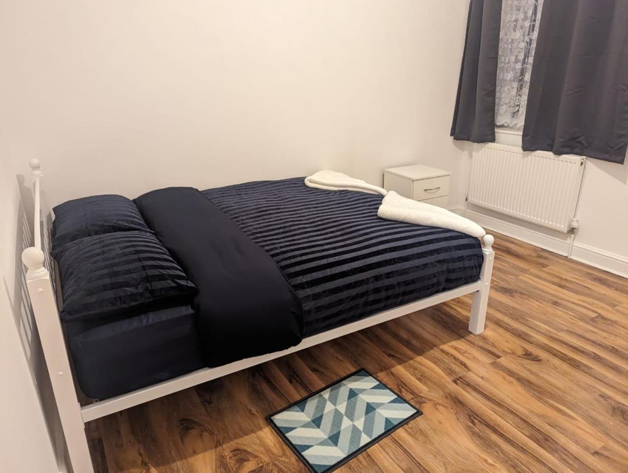 Rayan'S Lodge Stratford London Ngoại thất bức ảnh