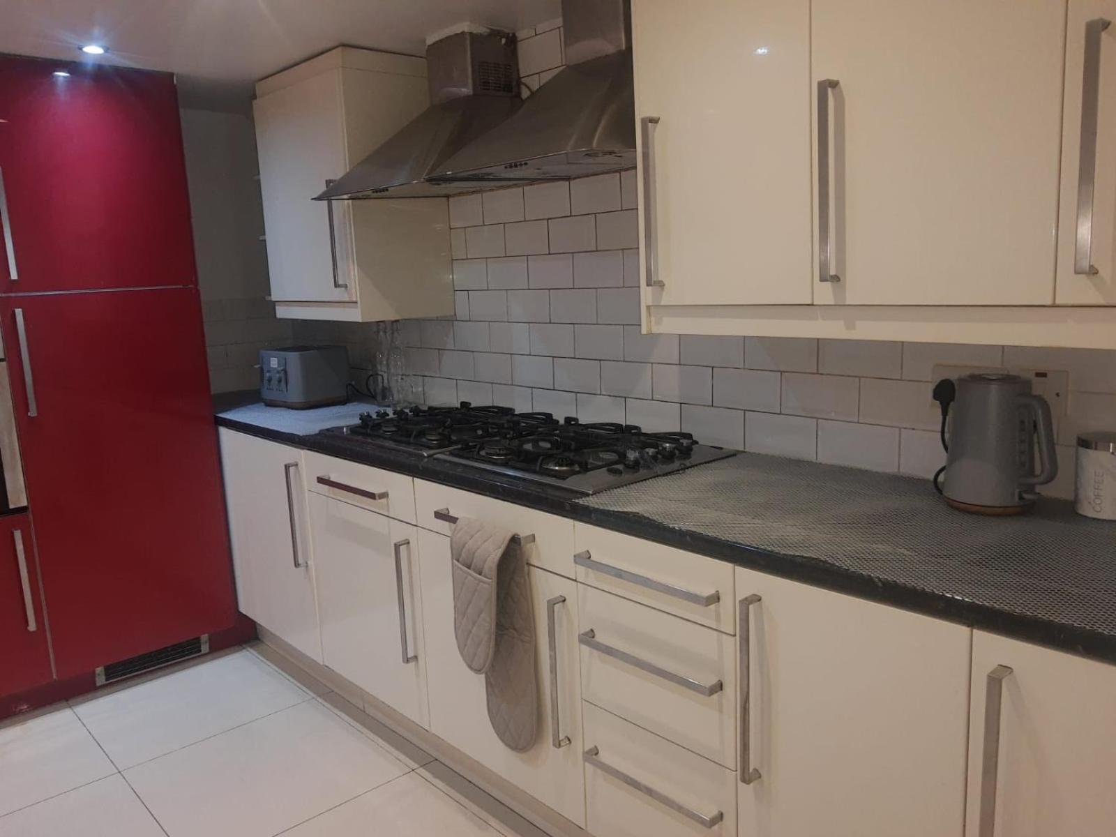 Rayan'S Lodge Stratford London Ngoại thất bức ảnh