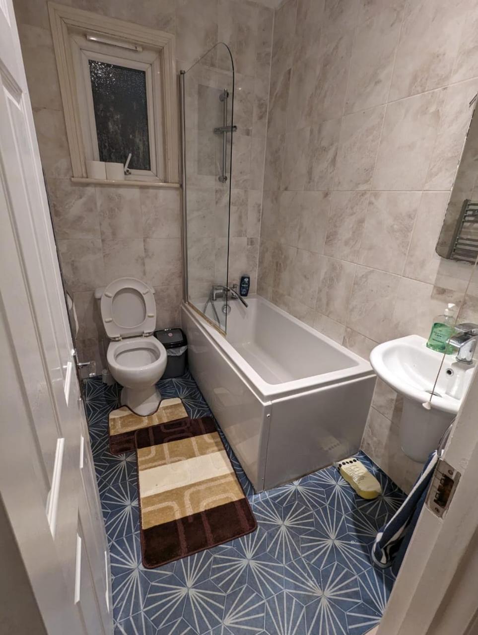 Rayan'S Lodge Stratford London Ngoại thất bức ảnh