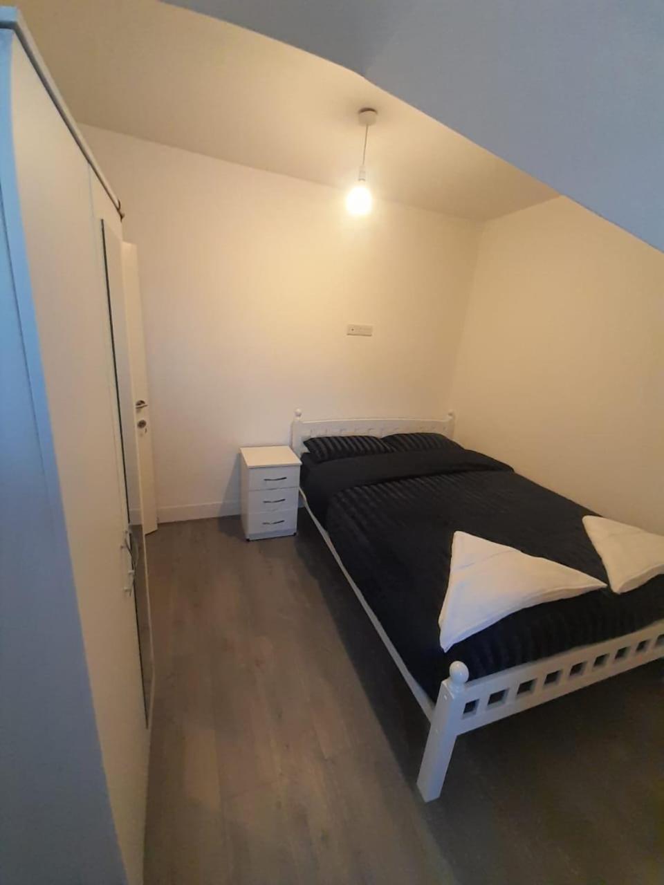 Rayan'S Lodge Stratford London Ngoại thất bức ảnh
