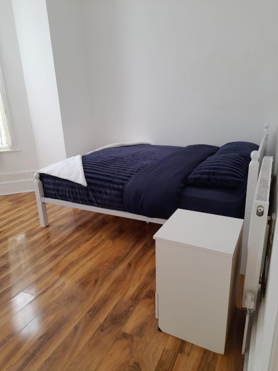Rayan'S Lodge Stratford London Ngoại thất bức ảnh