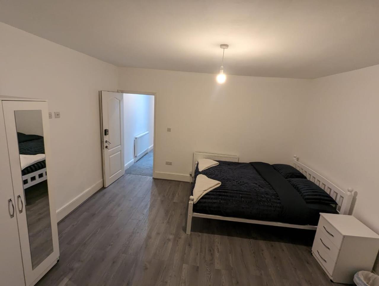 Rayan'S Lodge Stratford London Ngoại thất bức ảnh